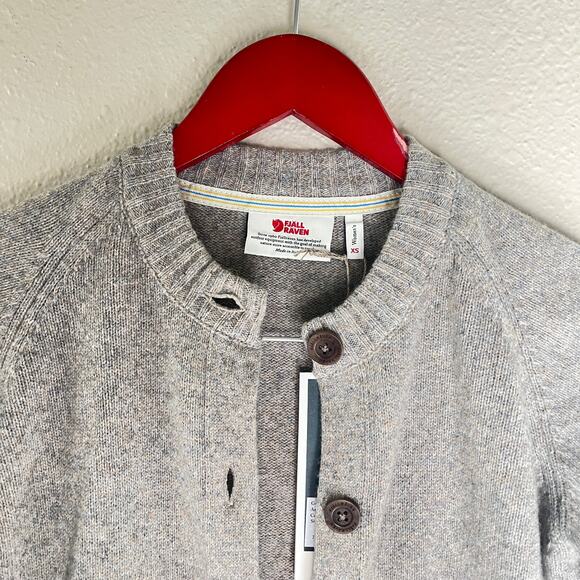 NEW FJALLRAVEN Greenland Re-Wool Cardigan in Driftwood - Picture 4 of 11